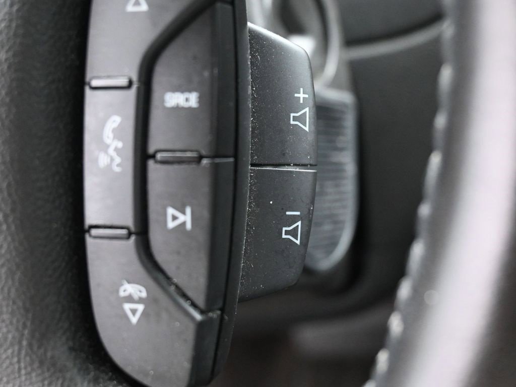 Used 2013 Chevrolet Impala LT w/ LT Sunroof Package image 20