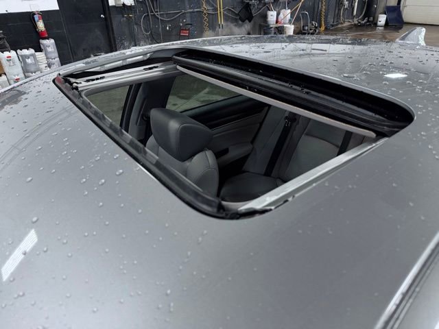 Used 2019 Honda Accord EX image 10