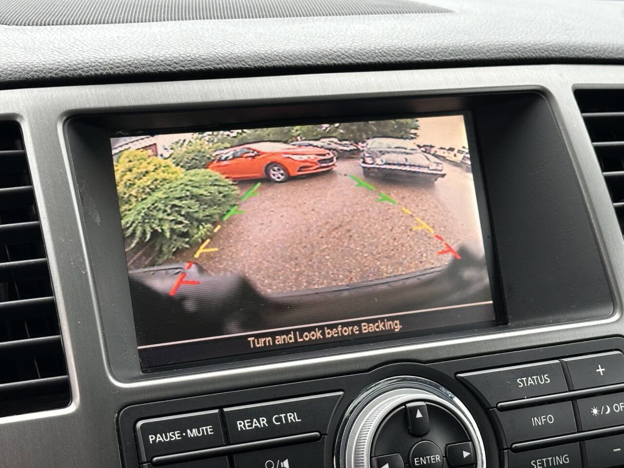 Used 2012 Nissan Armada SV image 16