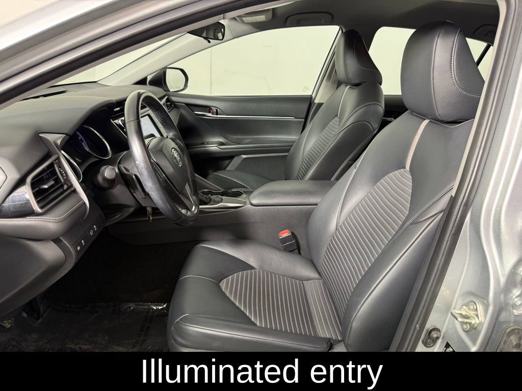 Used 2019 Toyota Camry SE image 13