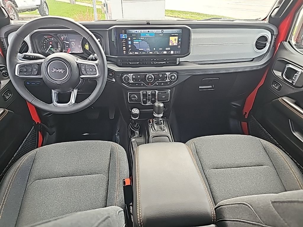 Certified 2025 Jeep Wrangler Unlimited Sahara w/ Safety Group image 3