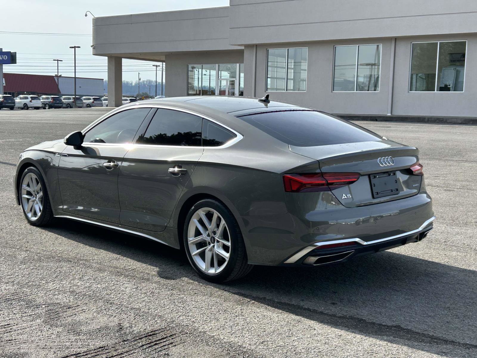 Used 2024 Audi A5 2.0T Premium Plus w/ Premium Plus image 5