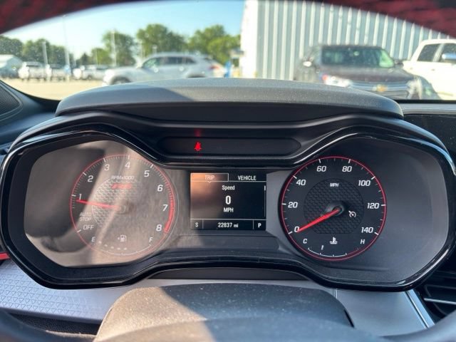 Certified 2025 Chevrolet Trax RS w/ Driver Confidence Package FWD image 9