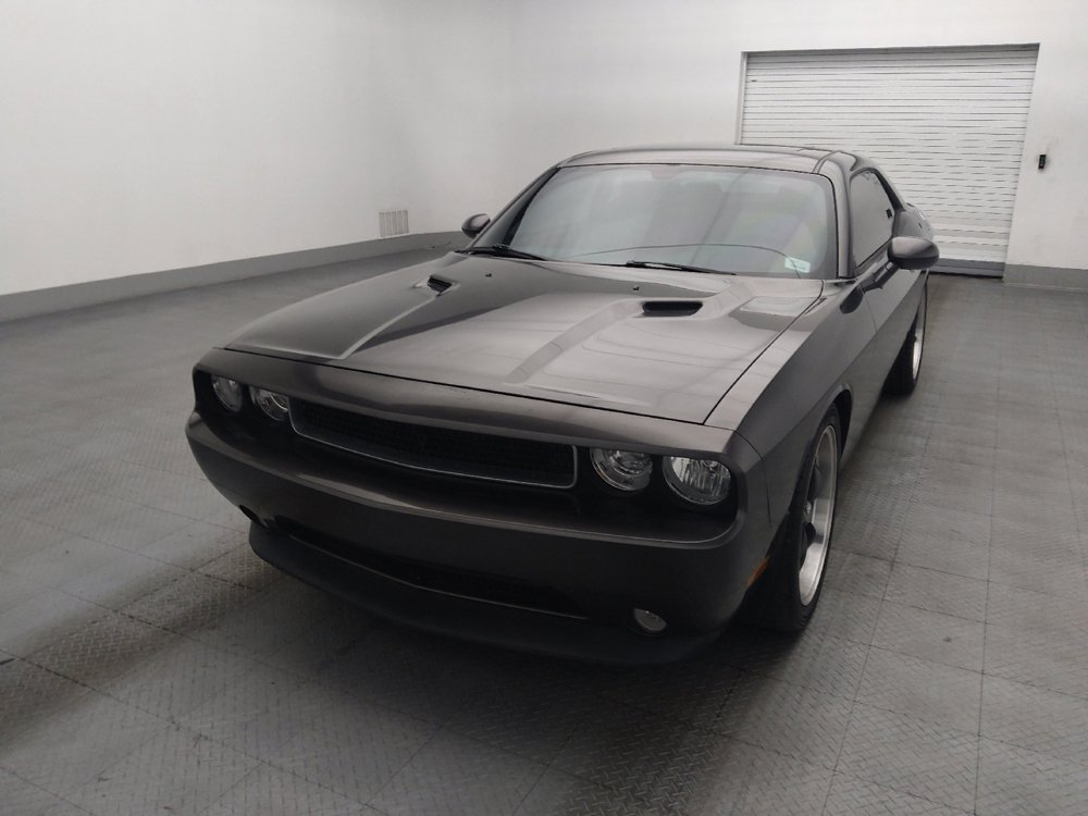 Used 2014 Dodge Challenger SXT w/ Sport Appearance Package RWD image 15
