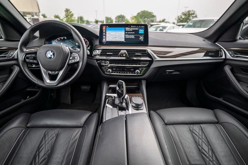 Used 2021 BMW 540i xDrive w/ Luxury Seating Package AWD/4WD image 14