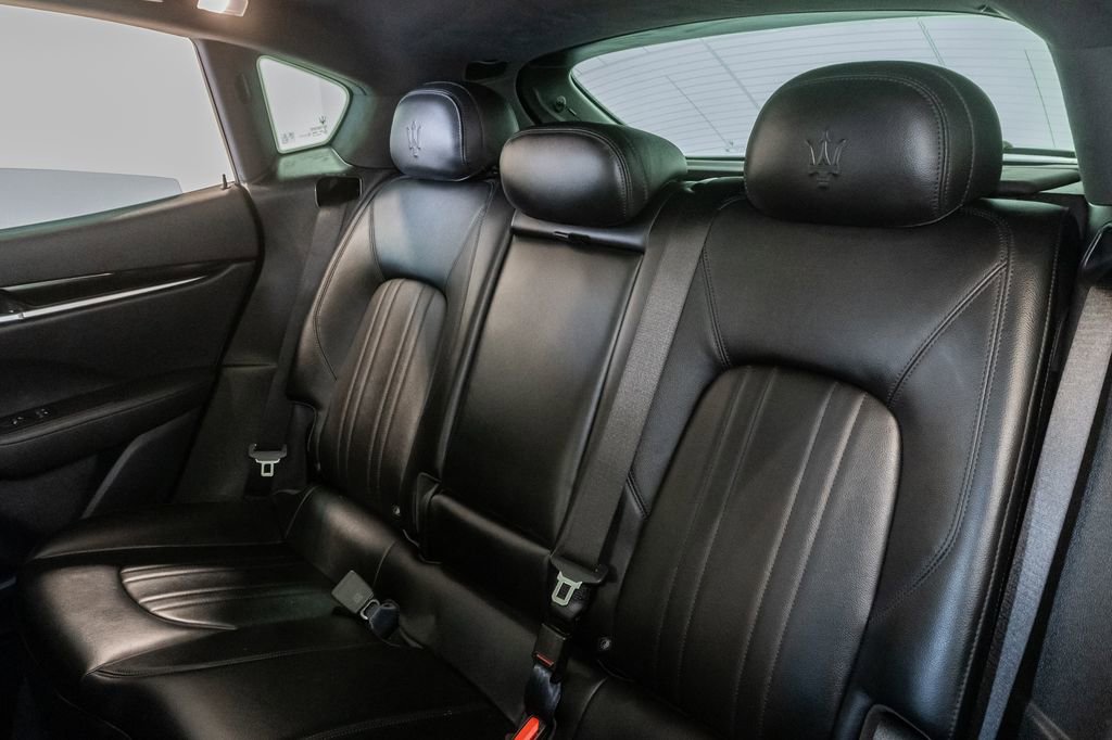 Used 2022 Maserati Levante GT image 28