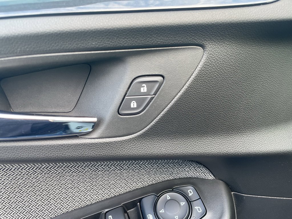 Used 2023 Chevrolet TrailBlazer LT w/ Convenience Package image 18