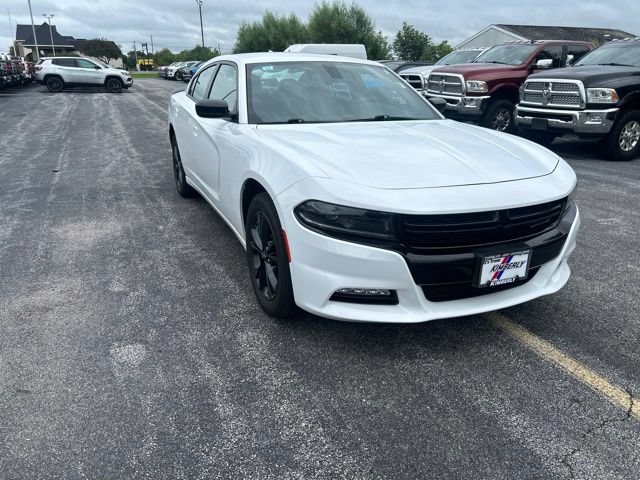 Used 2023 Dodge Charger SXT w/ Blacktop Package AWD/4WD image 2