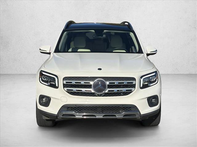 Used 2022 Mercedes-Benz GLB 250 image 2