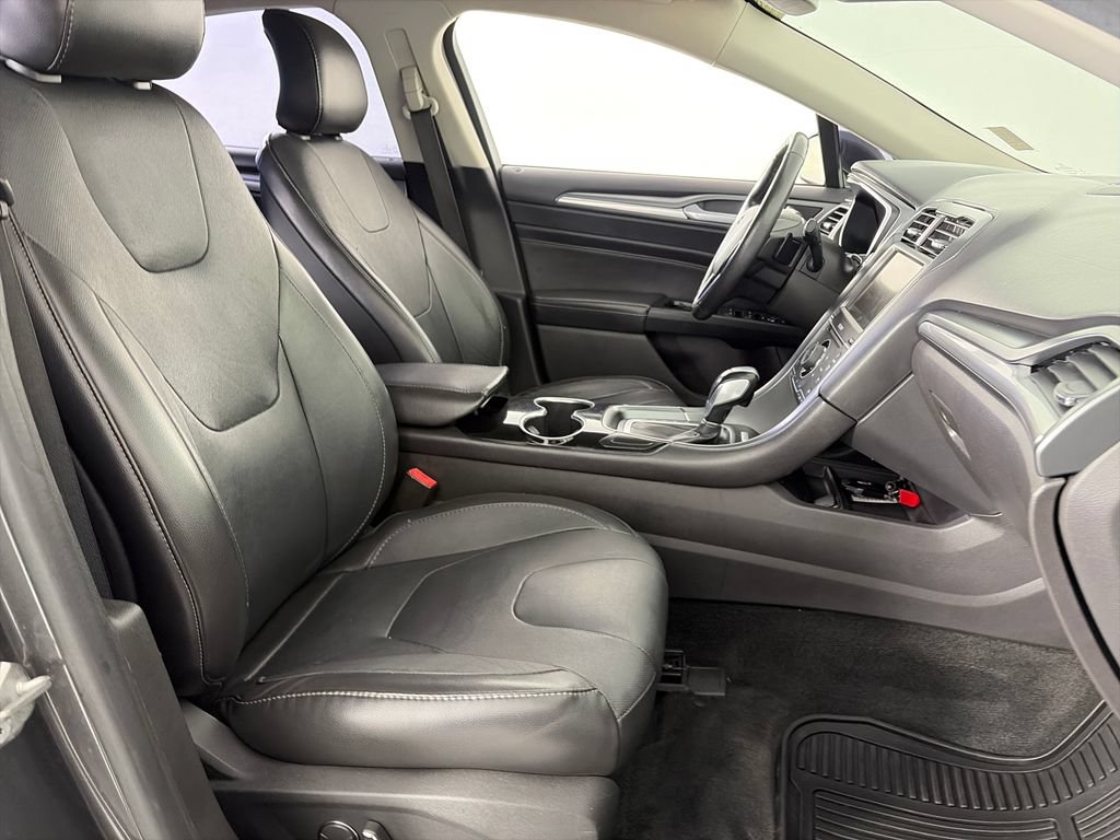 Used 2015 Ford Fusion Titanium AWD/4WD image 31