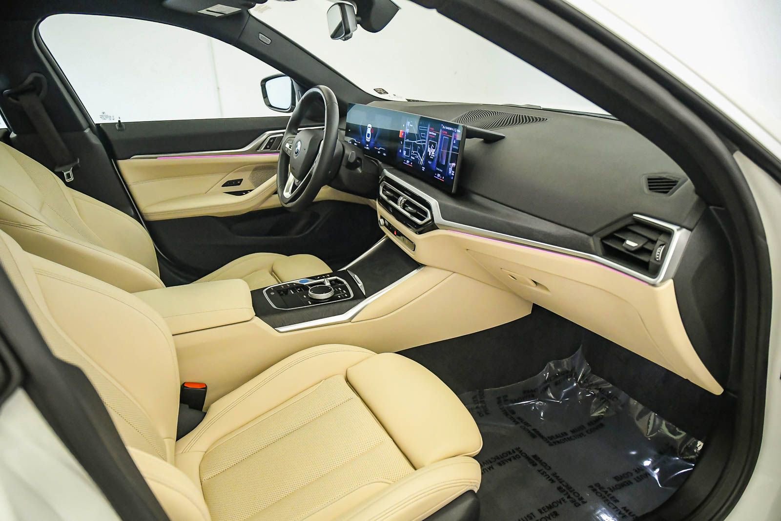 Certified 2023 BMW i4 eDrive35 w/ Premium Package RWD image 15