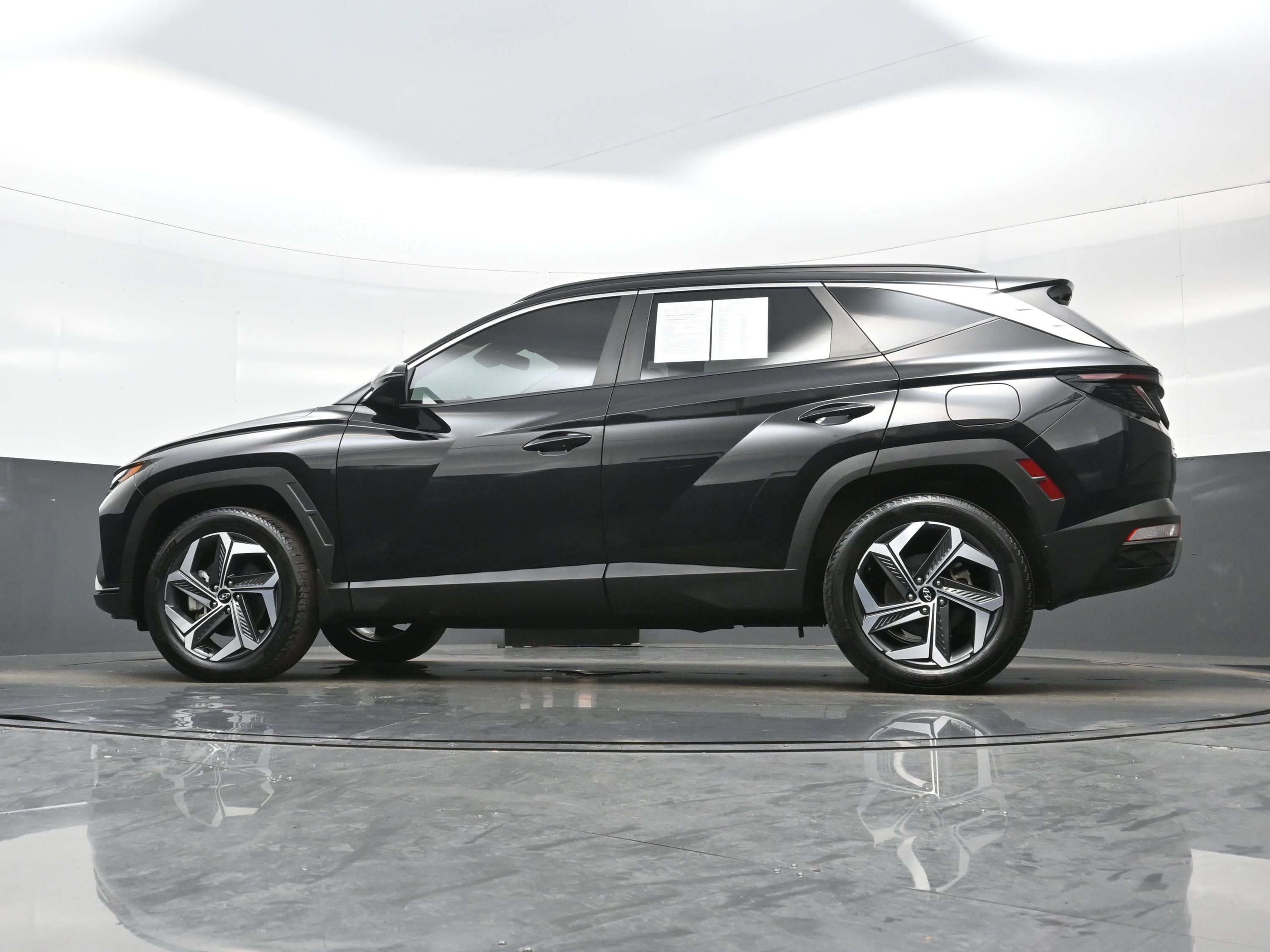 Used 2023 Hyundai Tucson SEL w/ Convenience Package AWD/4WD image 29