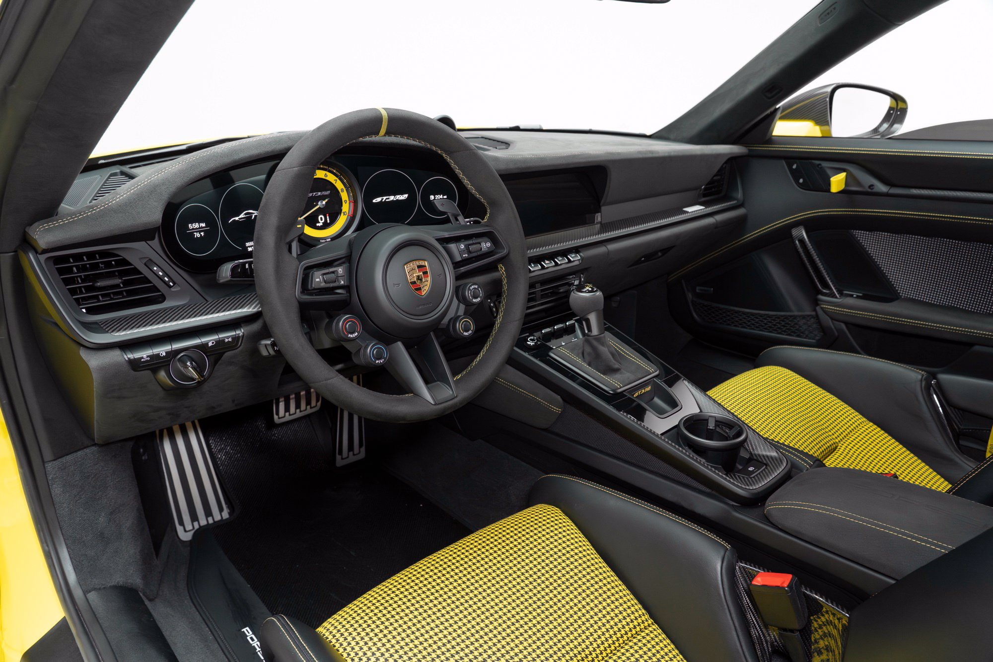 Used 2024 Porsche 911 GT3 RS RWD image 2