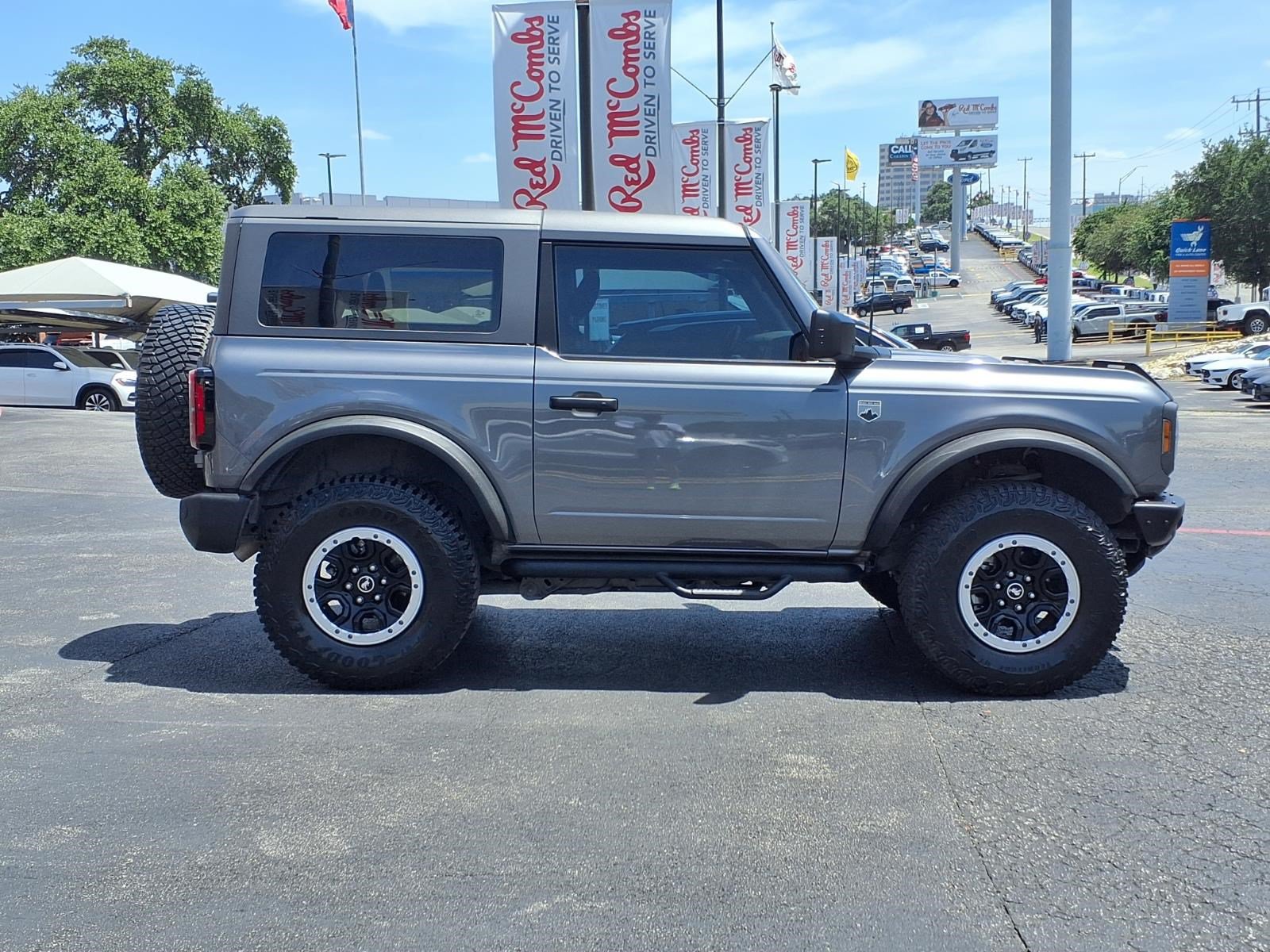 Certified 2022 Ford Bronco Big Bend w/ Sasquatch Package AWD/4WD image 5