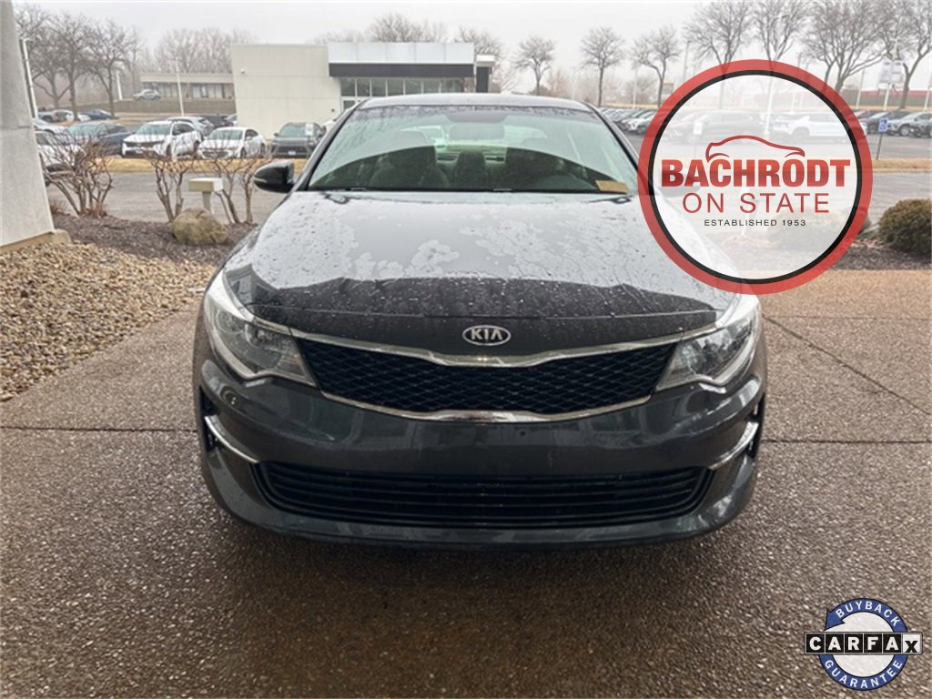 Used 2017 Kia Optima LX image 2