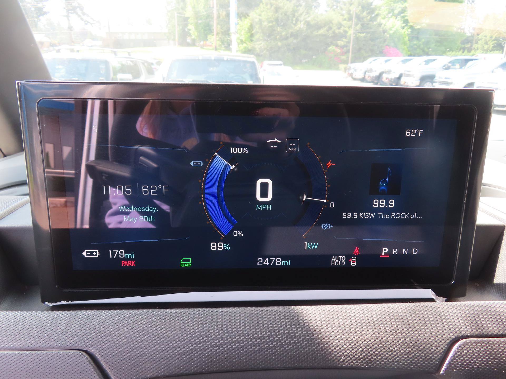 Used 2024 Chevrolet Brightdrop 400 w/ Commercial Equipment Package AWD/4WD image 18