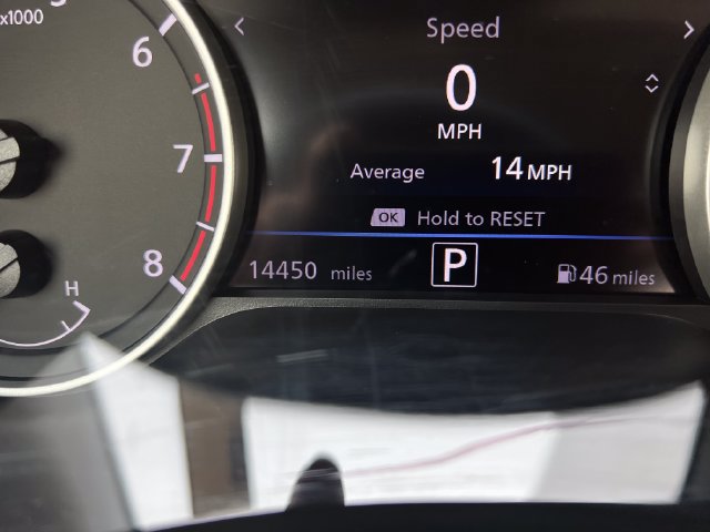 Used 2022 Nissan Sentra SR w/ SR Premium Package FWD image 21