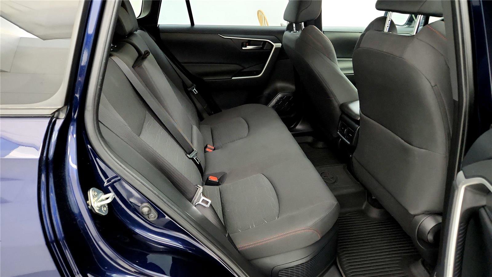 Certified 2024 Toyota RAV4 SE image 28