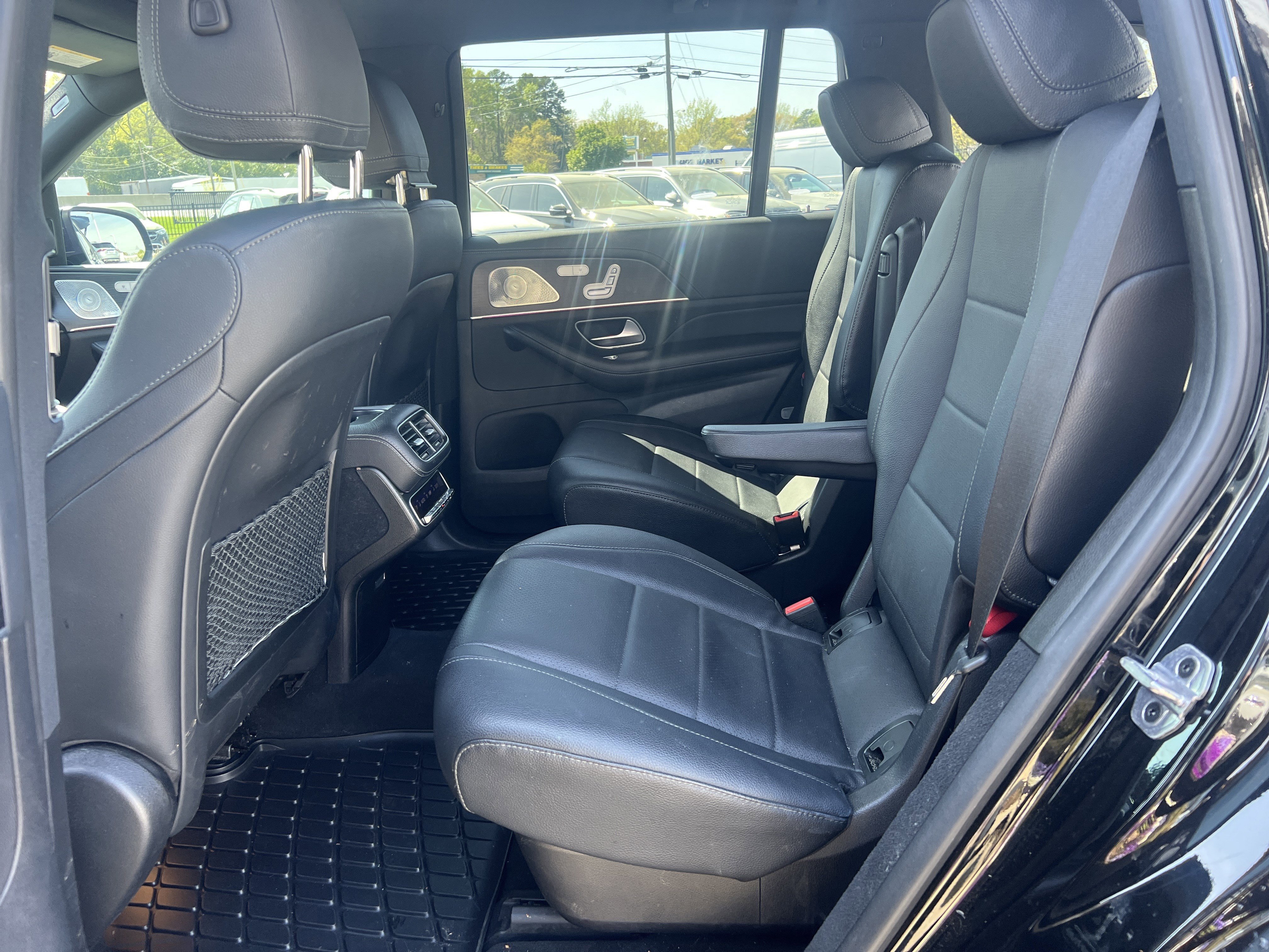 Certified 2022 Mercedes-Benz GLS 450 4MATIC image 32