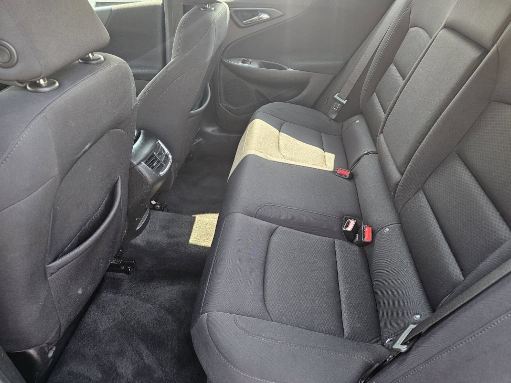 Used 2021 Chevrolet Malibu LT FWD image 27