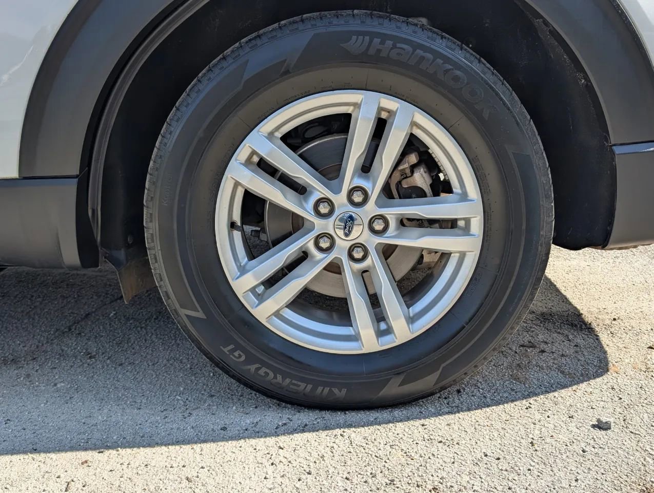 Used 2022 Ford Explorer XLT image 9