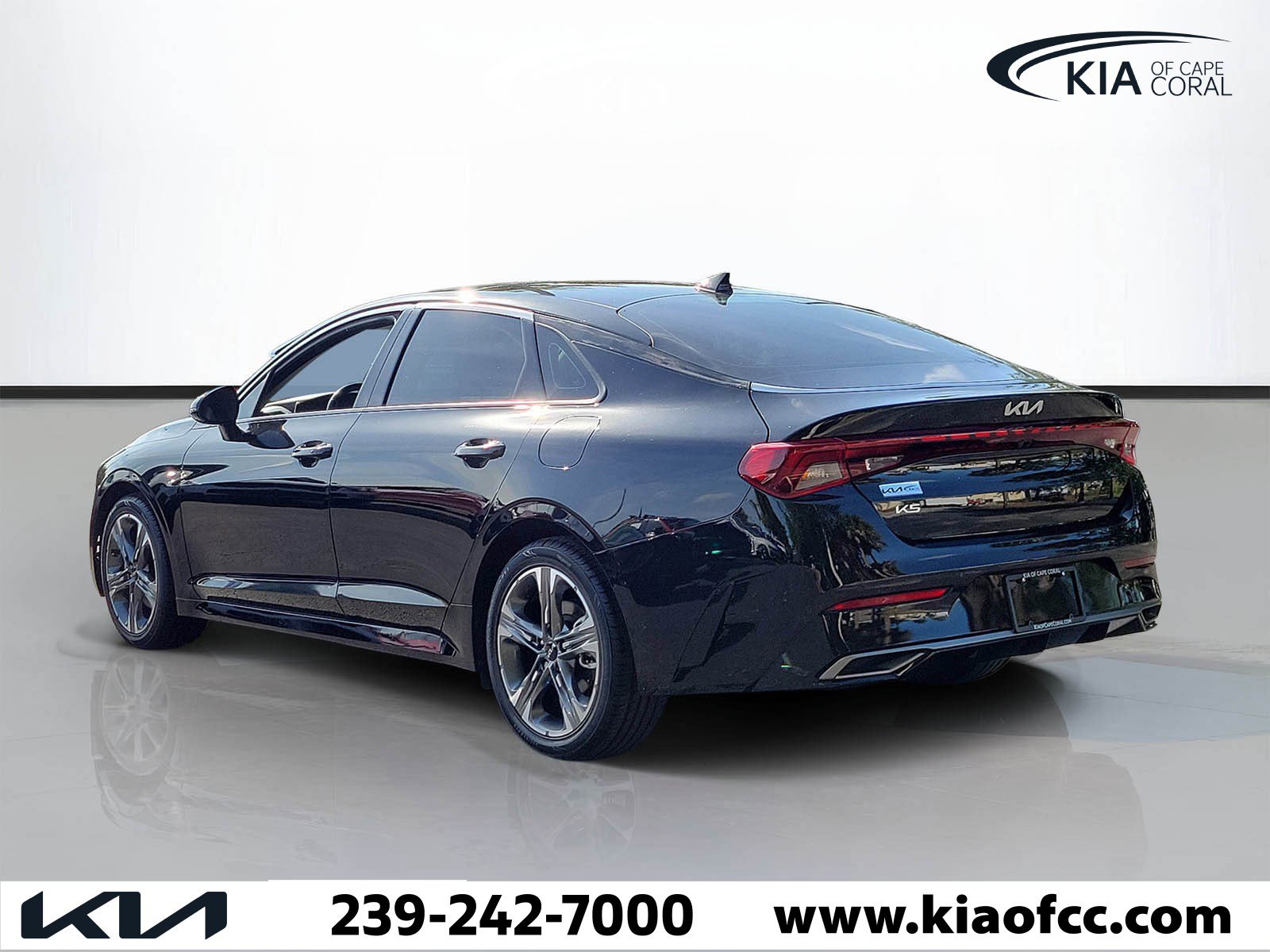 Used 2023 Kia K5 EX FWD image 4