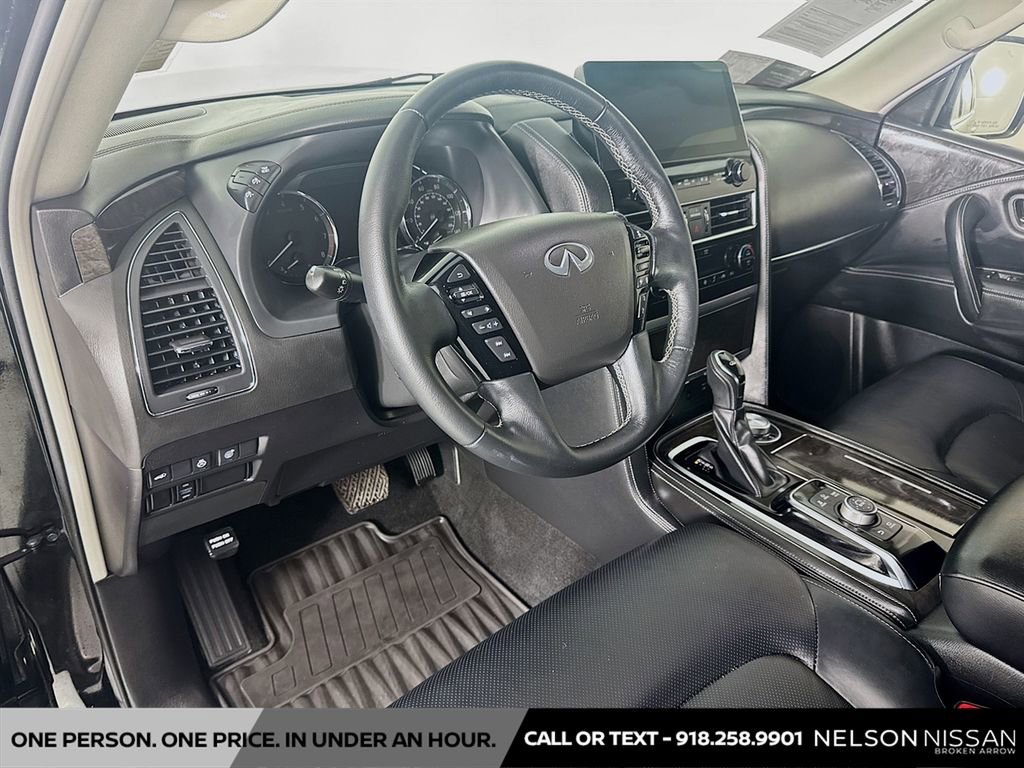 Used 2023 INFINITI QX80 Luxe w/ Cargo Package image 9