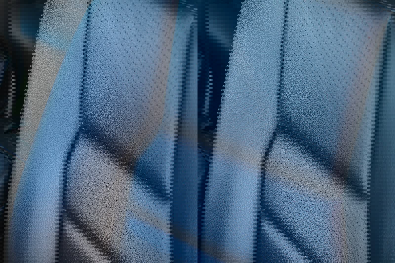 Used 2012 Mercedes-Benz C 250 Sedan image 25