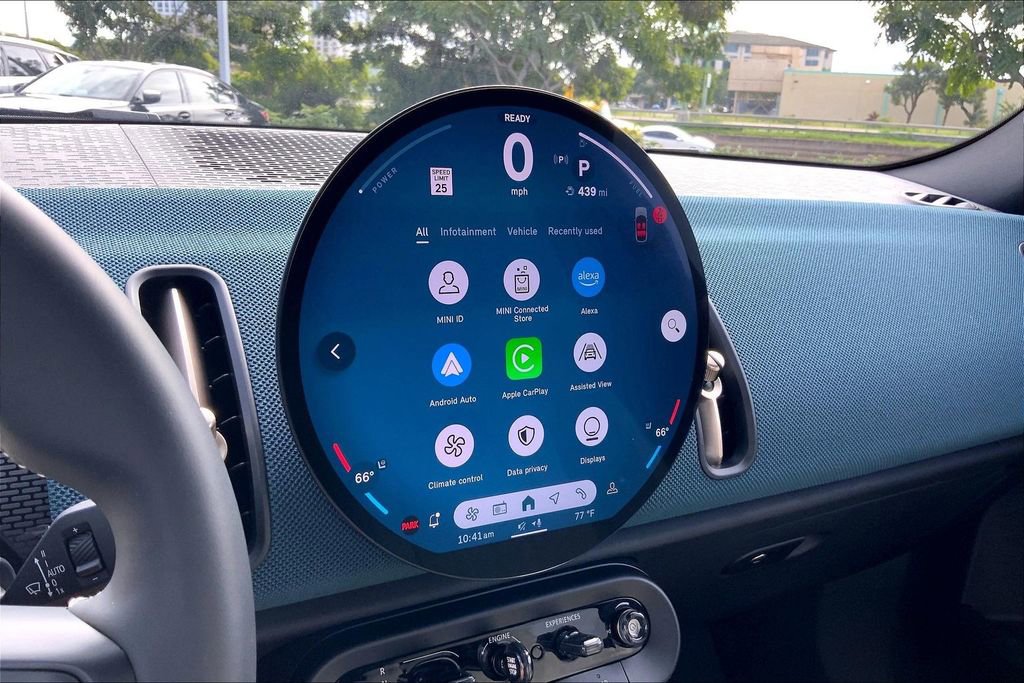 Certified 2025 MINI Cooper Countryman S w/ Comfort Package Max image 35