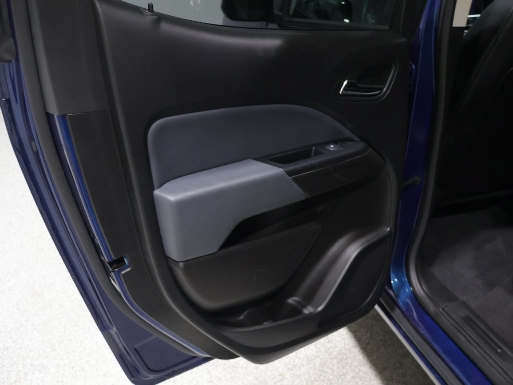 Used 2020 Chevrolet Colorado Z71 AWD/4WD image 19