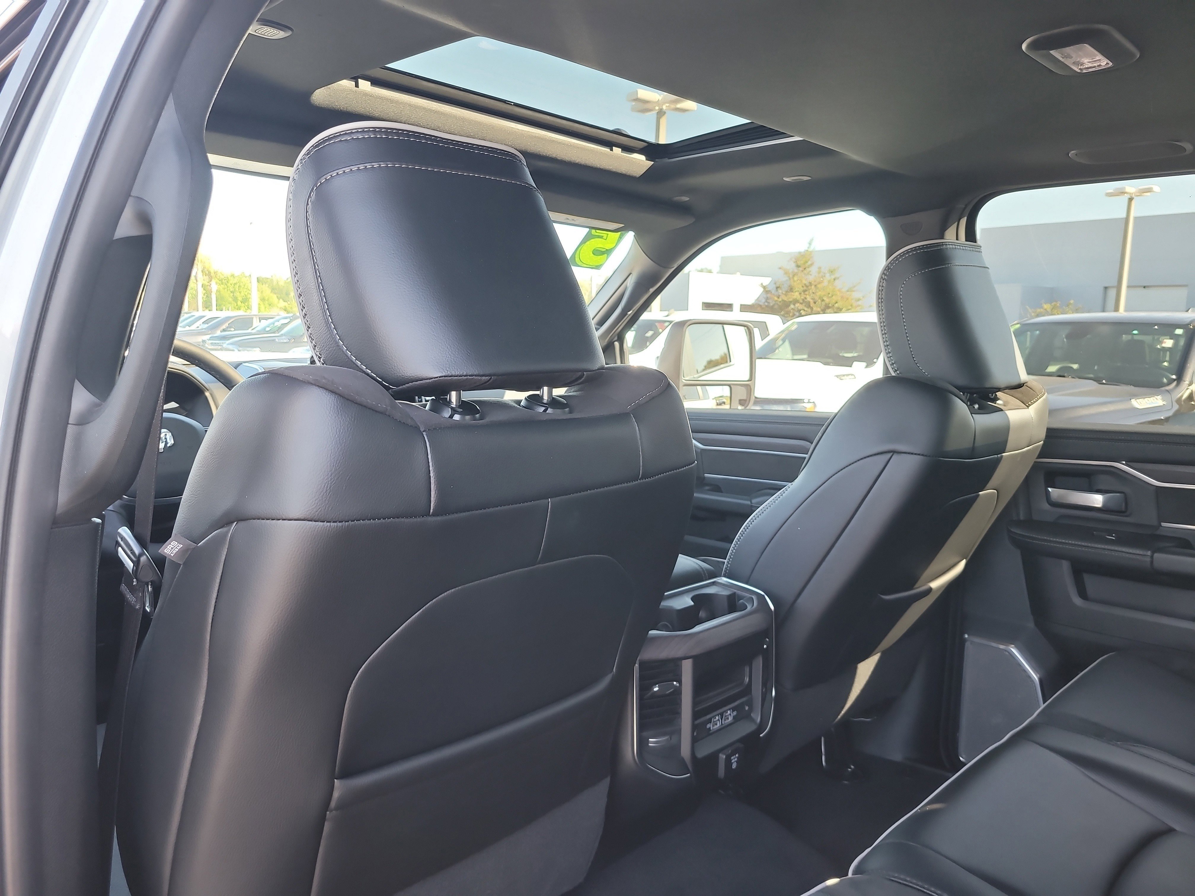 Used 2025 RAM 2500 Laramie image 13