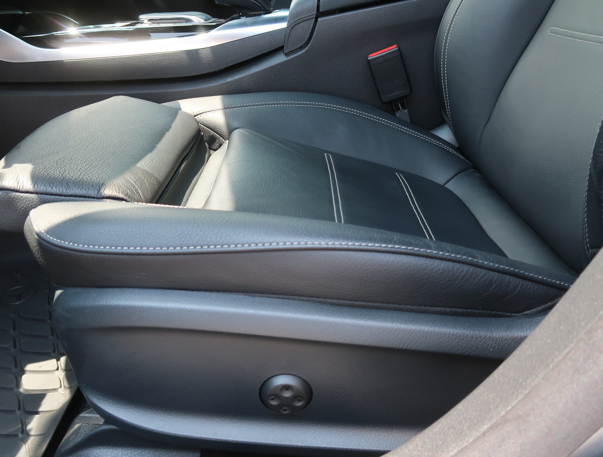Used 2023 Mercedes-Benz CLA 35 AMG 4MATIC image 16