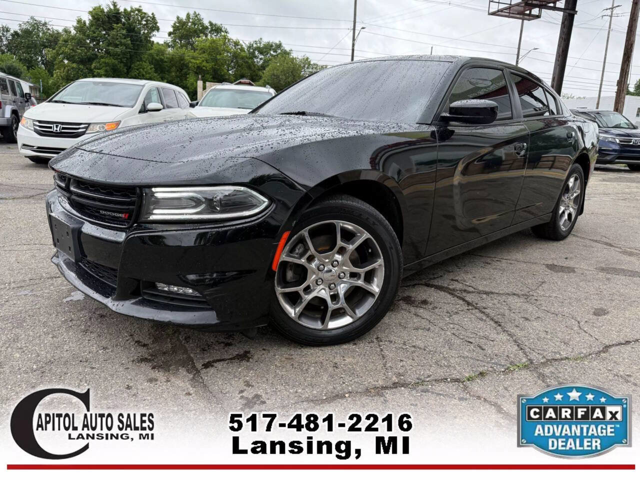 Used 2015 Dodge Charger SXT image 4