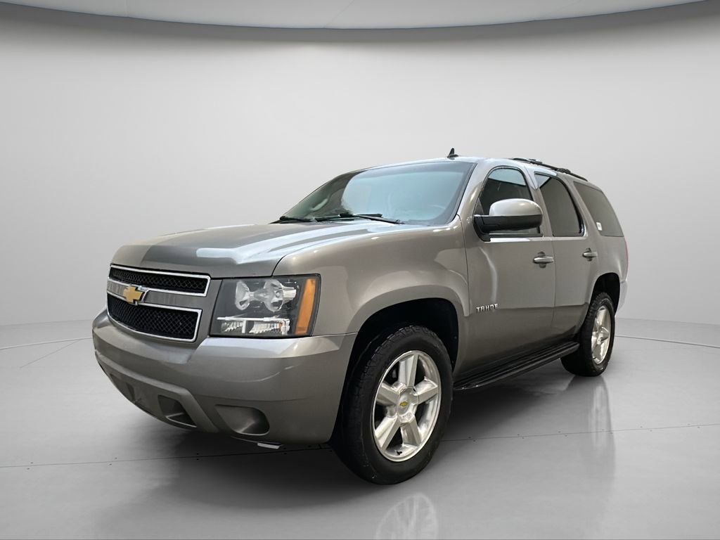 Used 2012 Chevrolet Tahoe LS w/ Convenience Package AWD/4WD image 2