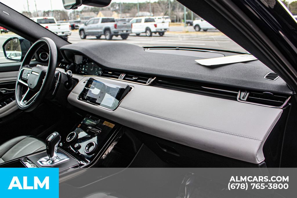Used 2021 Land Rover Range Rover Evoque R-Dynamic SE image 24