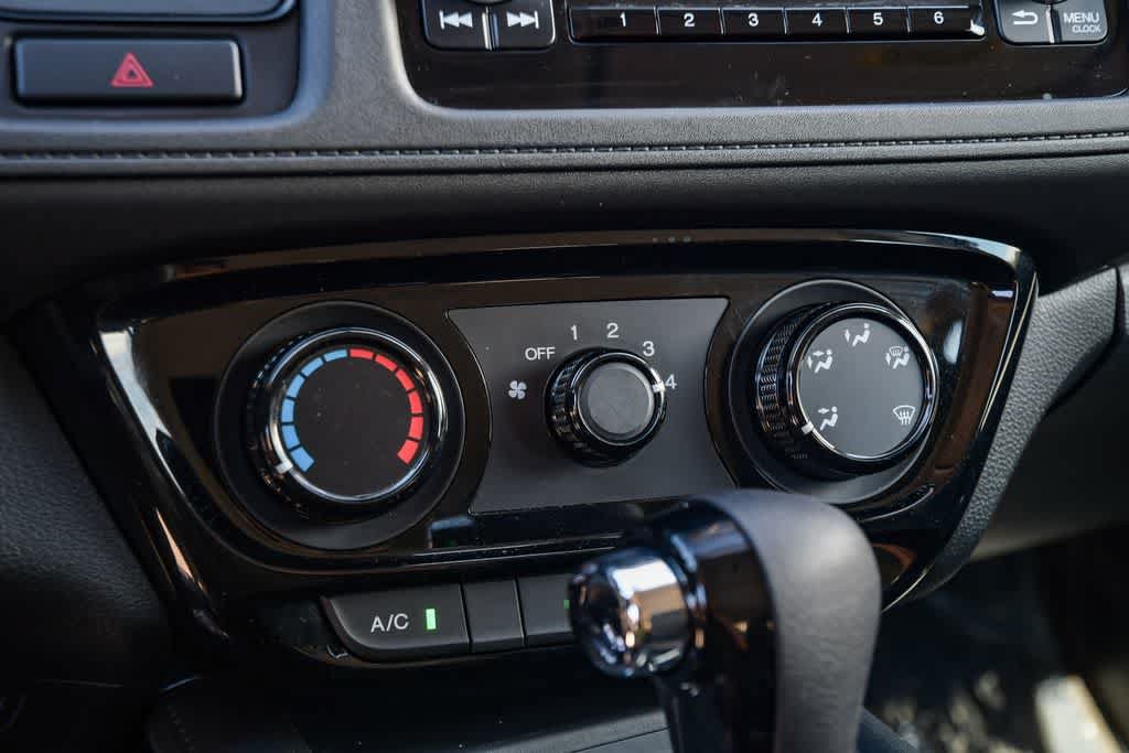 Used 2017 Honda HR-V LX image 20
