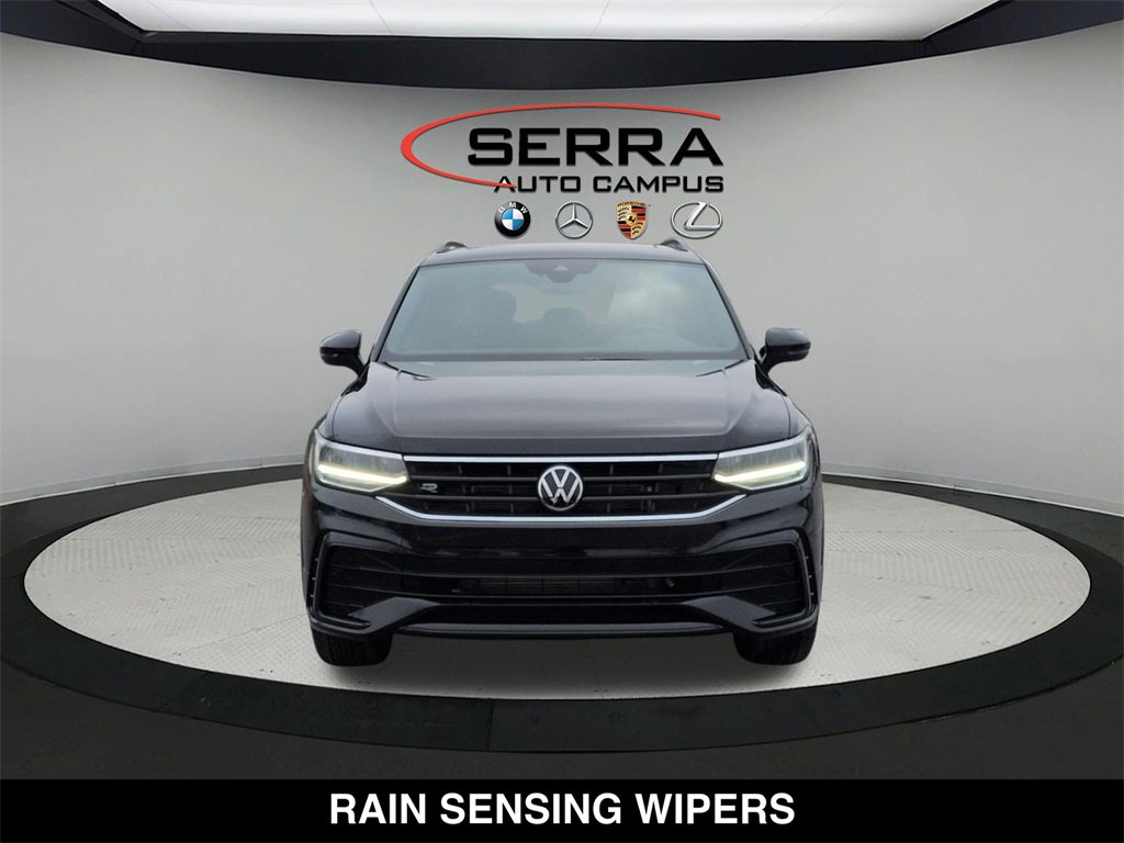 Used 2023 Volkswagen Tiguan SE R-Line image 17