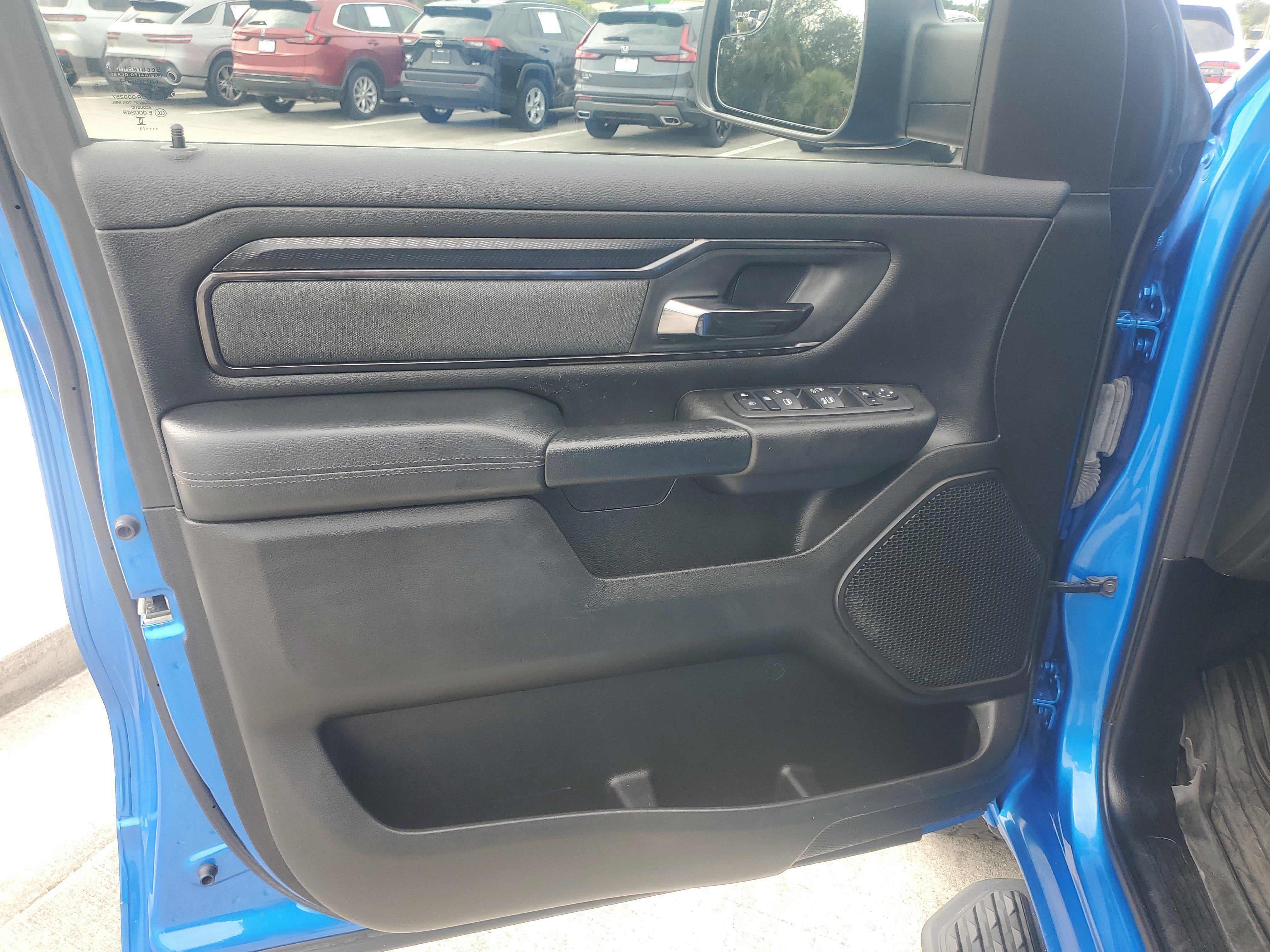 Used 2023 RAM 1500 Big Horn AWD/4WD image 24