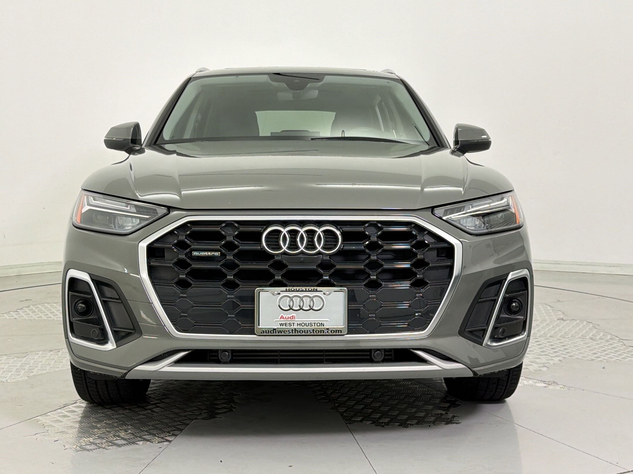 Used 2023 Audi Q5 2.0T Premium Plus w/ Premium Plus Package image 6