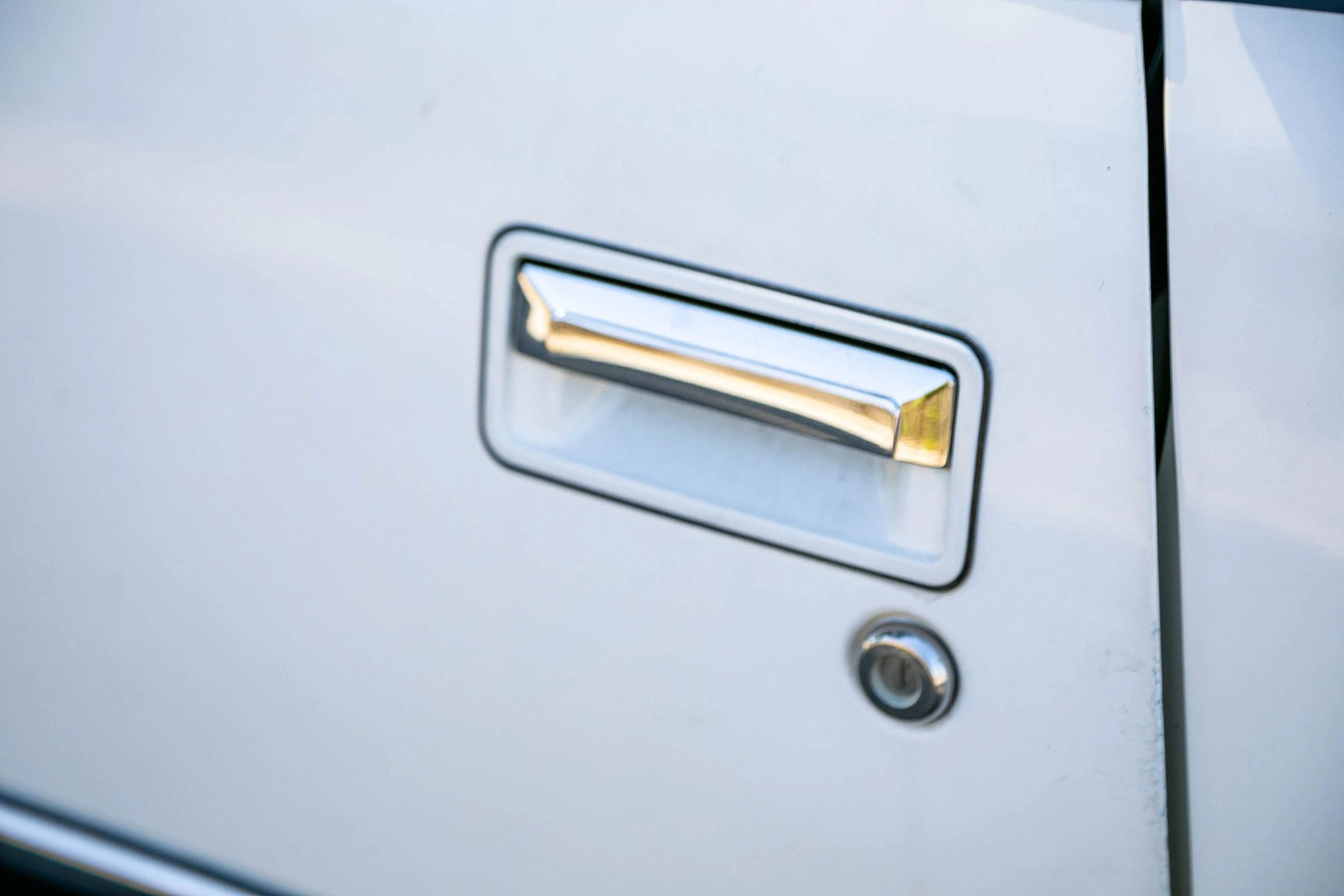 Used 1990 Buick Reatta Convertible FWD image 17