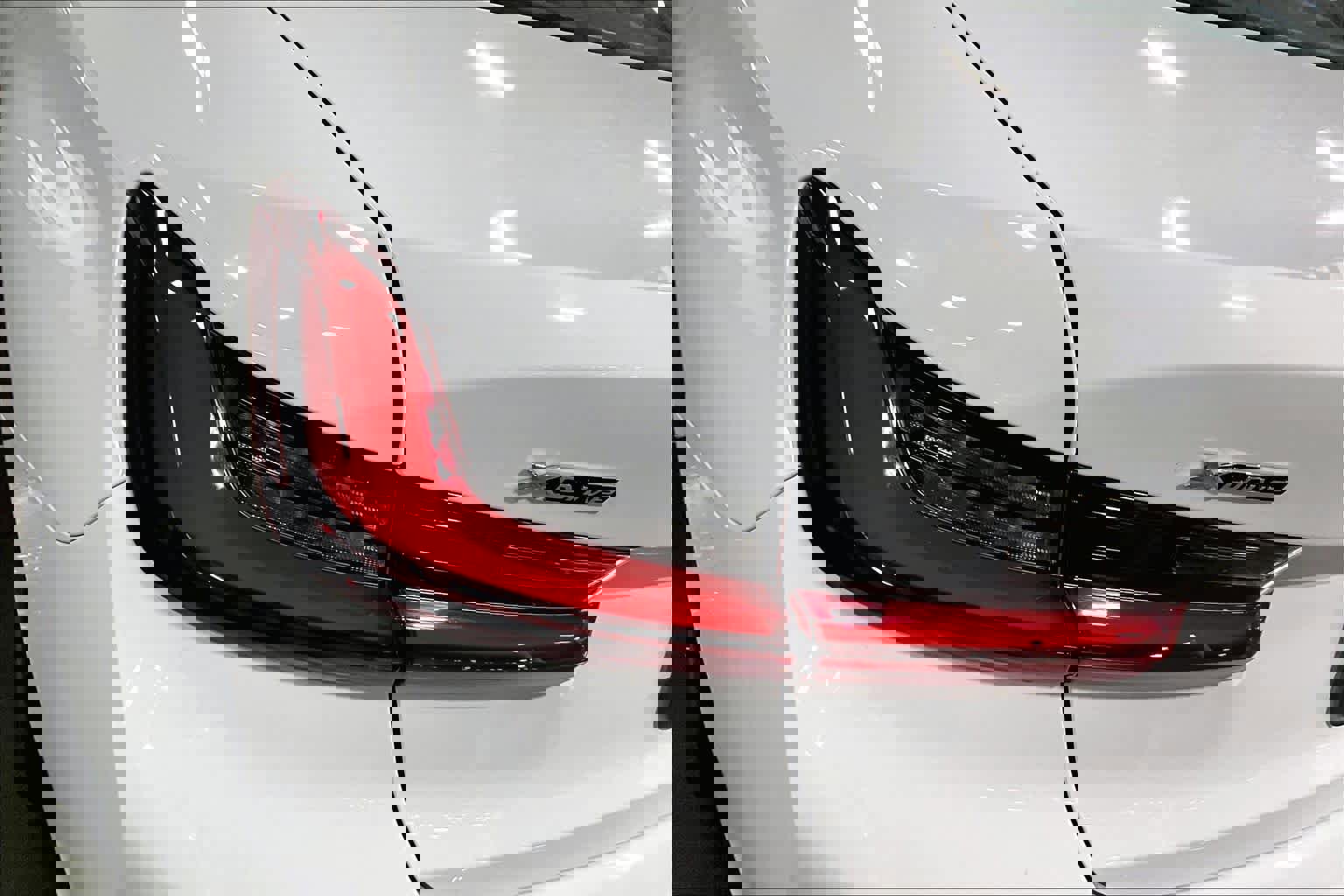 Used 2022 BMW 330e xDrive w/ Premium Package image 29