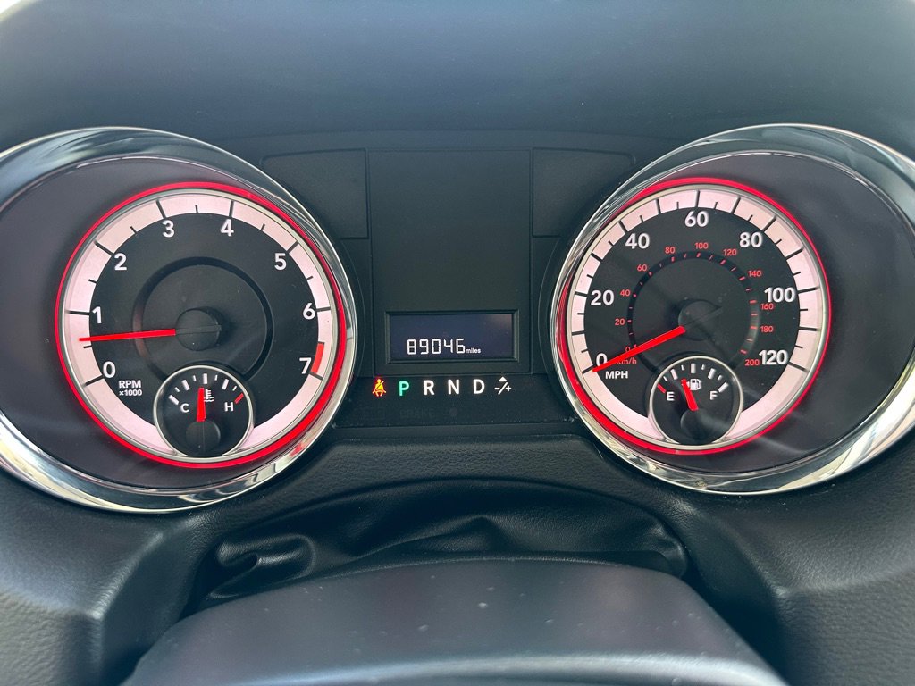 Used 2018 Dodge Grand Caravan SE w/ UConnect Hands-Free Group FWD image 24