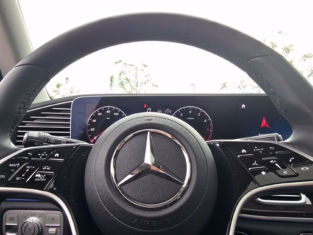 Certified 2026 Mercedes-Benz GLE 350 4MATIC image 31