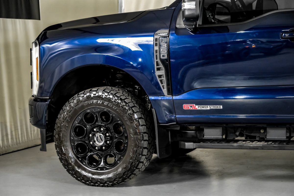 Used 2024 Ford F350 Lariat w/ Lariat Ultimate Package AWD/4WD image 12