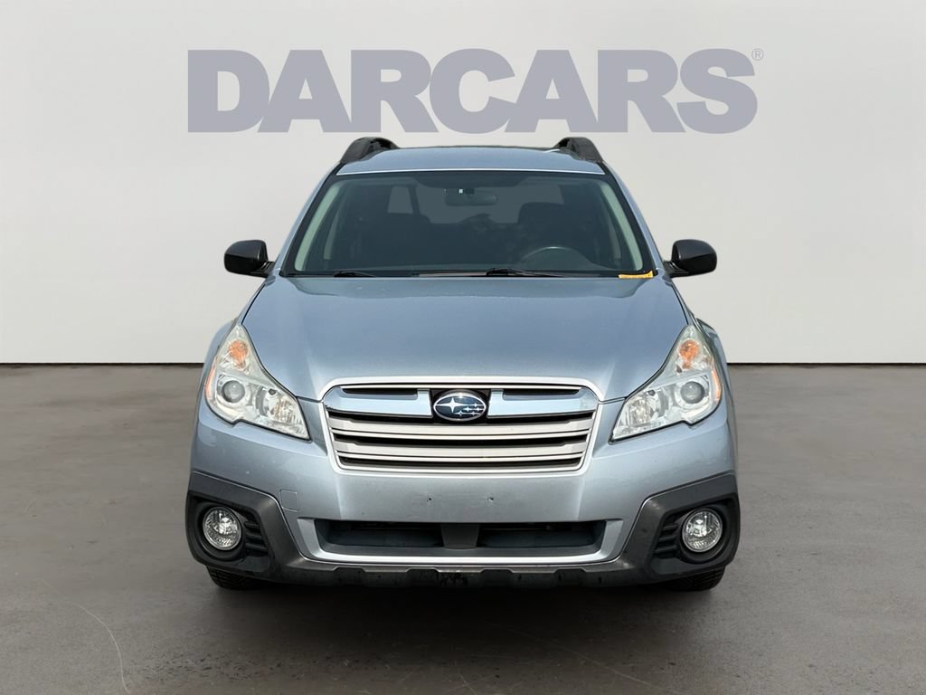 Used 2014 Subaru Outback 2.5i w/ Alloy Wheel Package AWD/4WD image 2