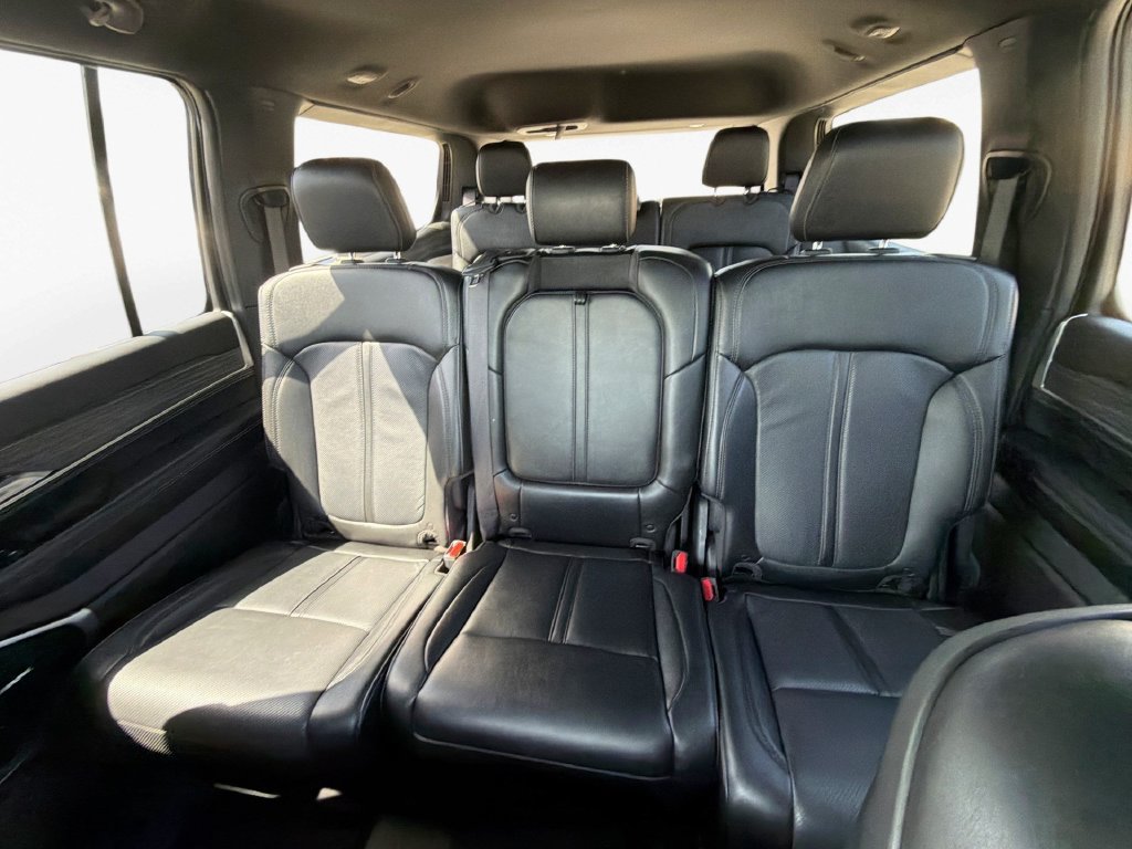Used 2024 Jeep Wagoneer Series II RWD image 26