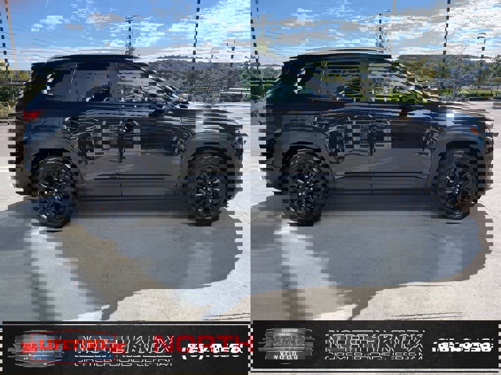 Used 2024 MAZDA CX-50 AWD 2.5 S w/ Premium Package image 23