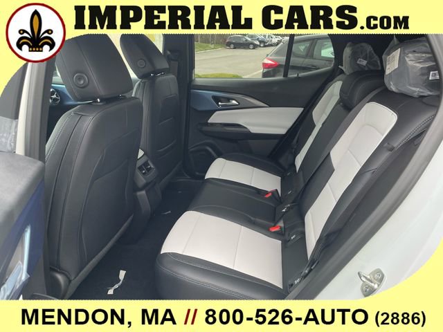 New 2026 Chevrolet Equinox EV LT image 16