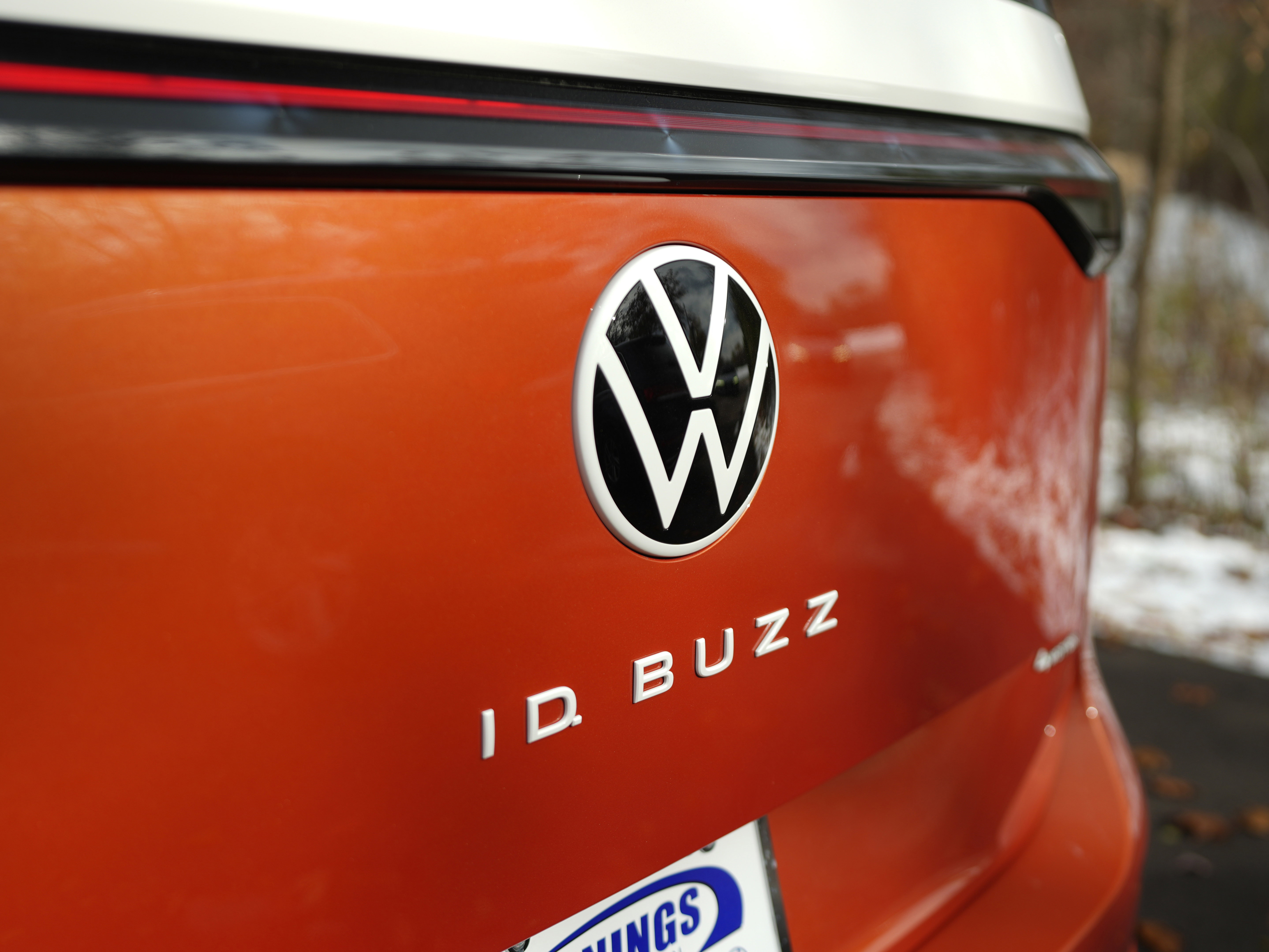 New 2025 Volkswagen ID. Buzz Pro S Plus image 12