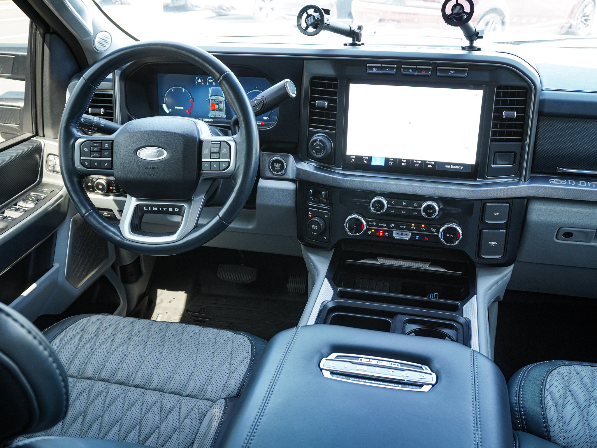 Used 2024 Ford F350 Limited AWD/4WD image 31